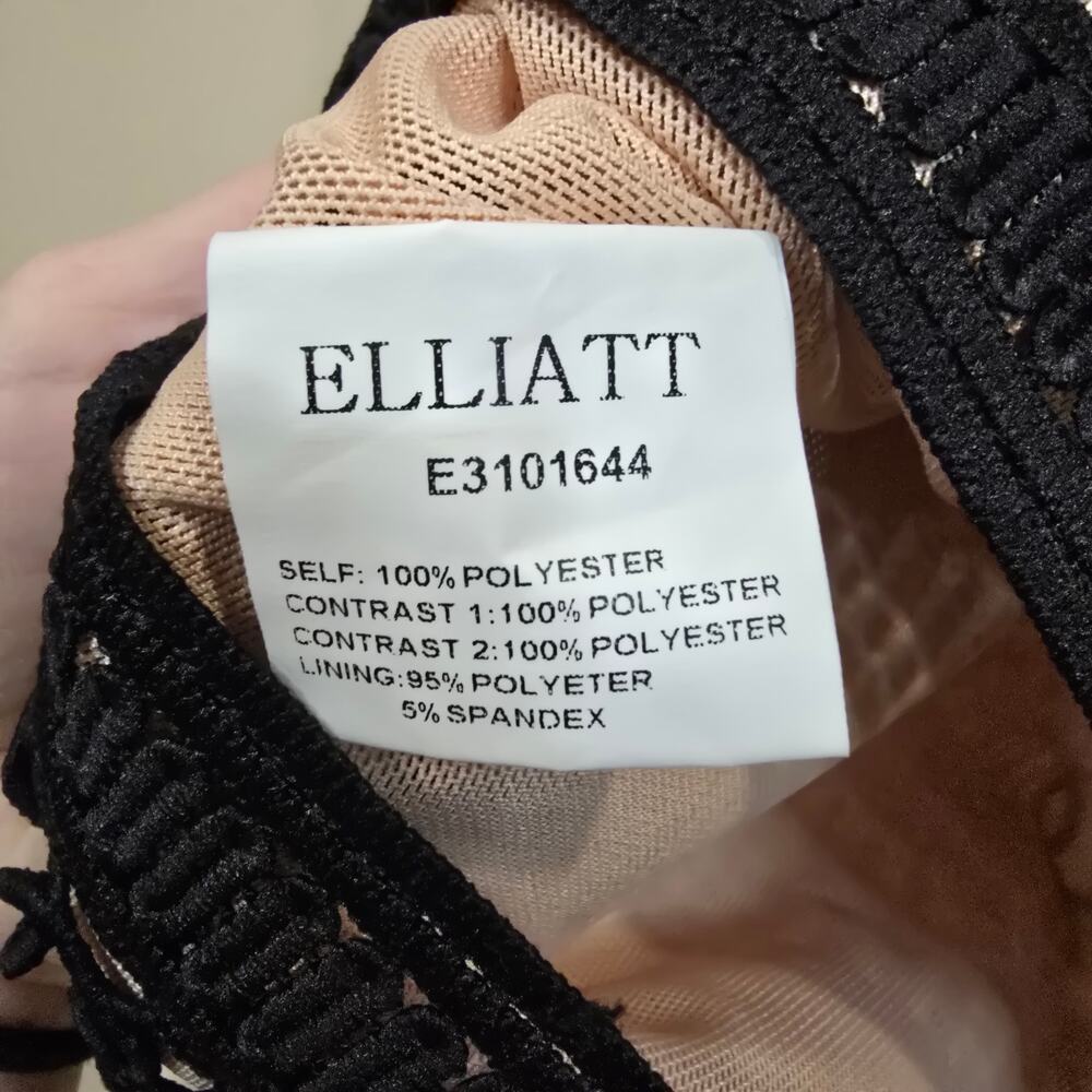 NEW NWT Women's Elliatt Black Crochet Revelation Dress Deep V-Neck | Medium - Picture 14 of 15